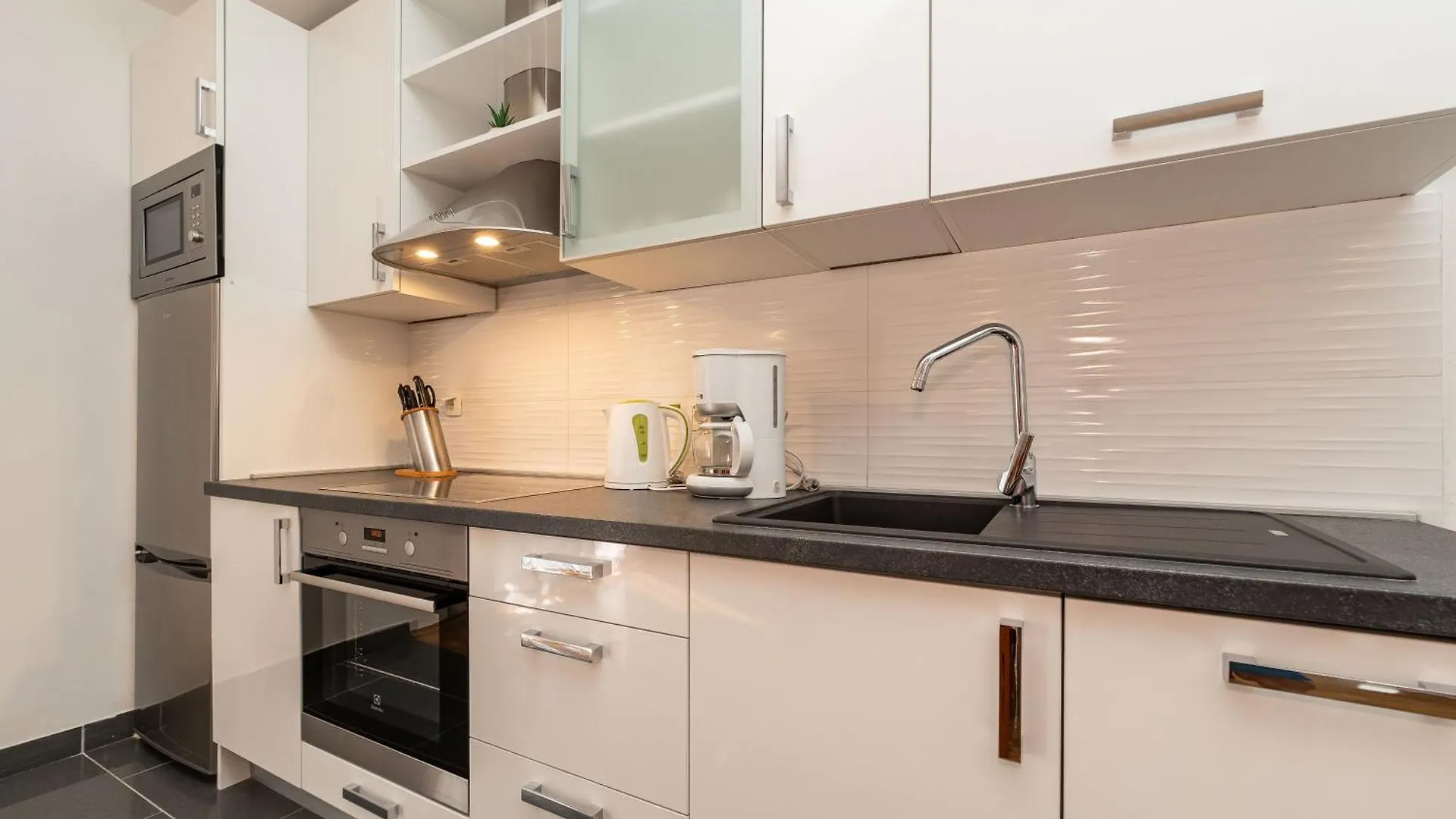 Apartments Dalmatia (Adults Only) Privlaka  Chorvatsko