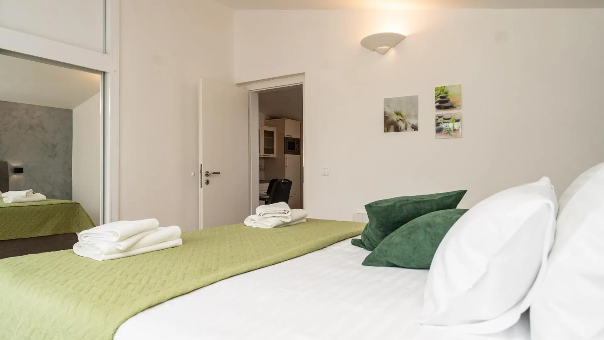 Apartments Dalmatia (Adults Only) Privlaka  Privlaka (Zadar)