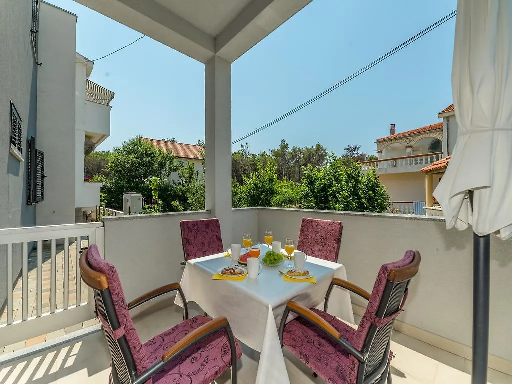 Apartments Dalmatia (Adults Only) Privlaka  Privlaka (Zadar)