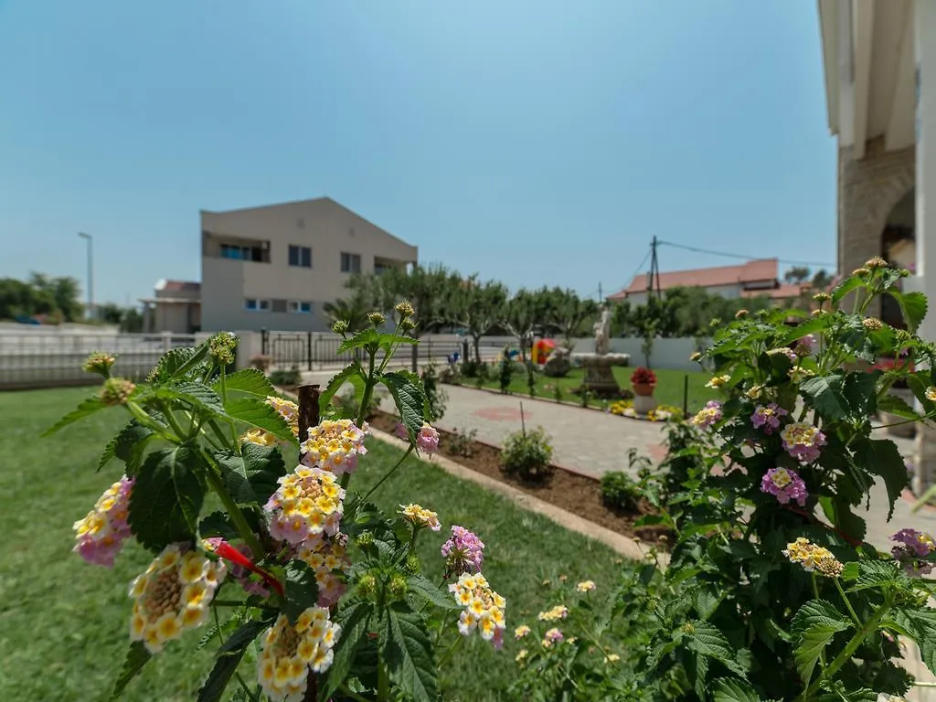 Apartments Dalmatia (Adults Only) Privlaka