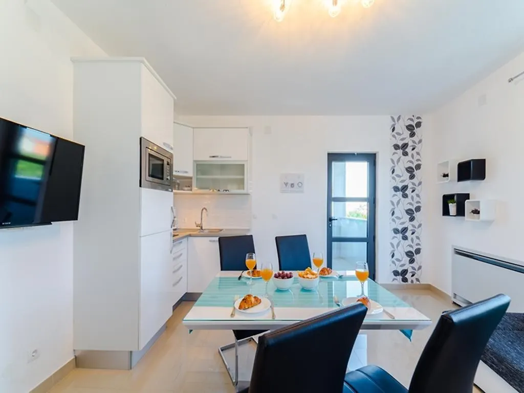 Apartments Dalmatia (Adults Only) Privlaka
