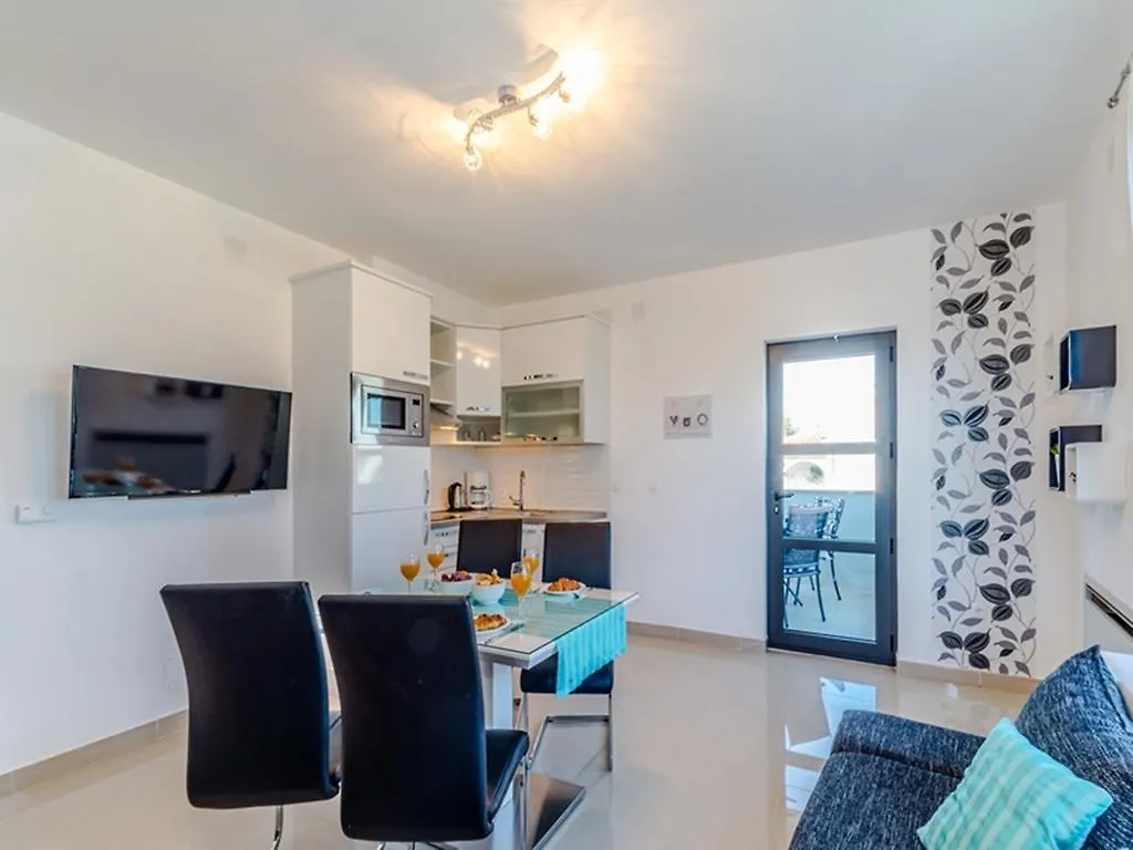 Apartments Dalmatia (Adults Only) Privlaka  Privlaka (Zadar)