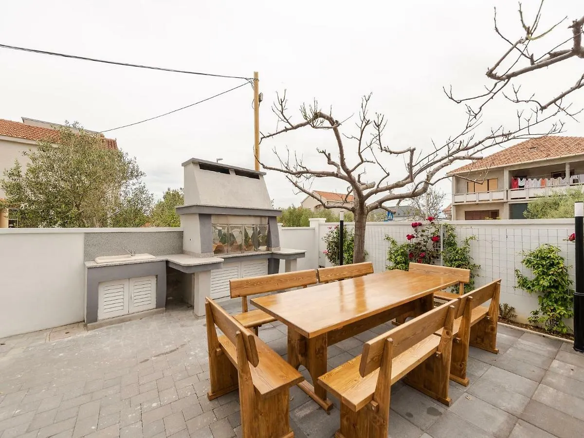 Apartments Dalmatia (Adults Only) Privlaka  Chorwacja